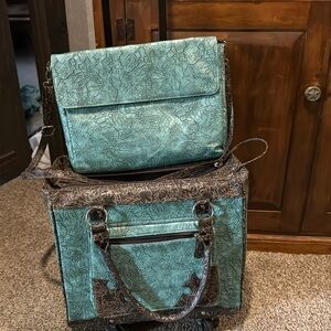 Turquoise and Brown,Travel bag!